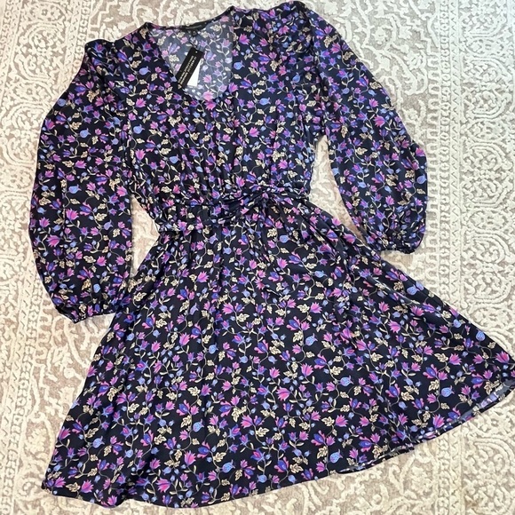 NWT Banana Republic Balloon Sleeve Tie Waist Floral Dress - Picture 8 of 14
